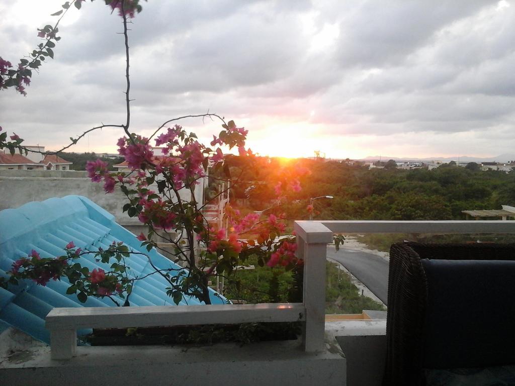 Nely Y Pietro Share Apartment Punta Cana Exteriör bild